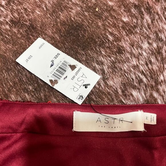 ASTR the Label Red Sequin Sparkle Mini Skirt Holiday Party New Year’s Eve M - Picture 6 of 9